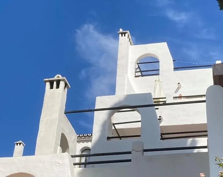 Apartment Spectacular Views 2 Bed, Pueblo Evita Benalmadena